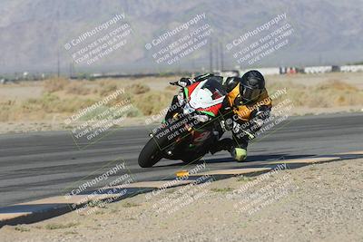 media/Sep-20-2025-Race Pace (Sat) [[d4e1b33f4d]]/Non Verified/Turn 4 Inside (8am)/